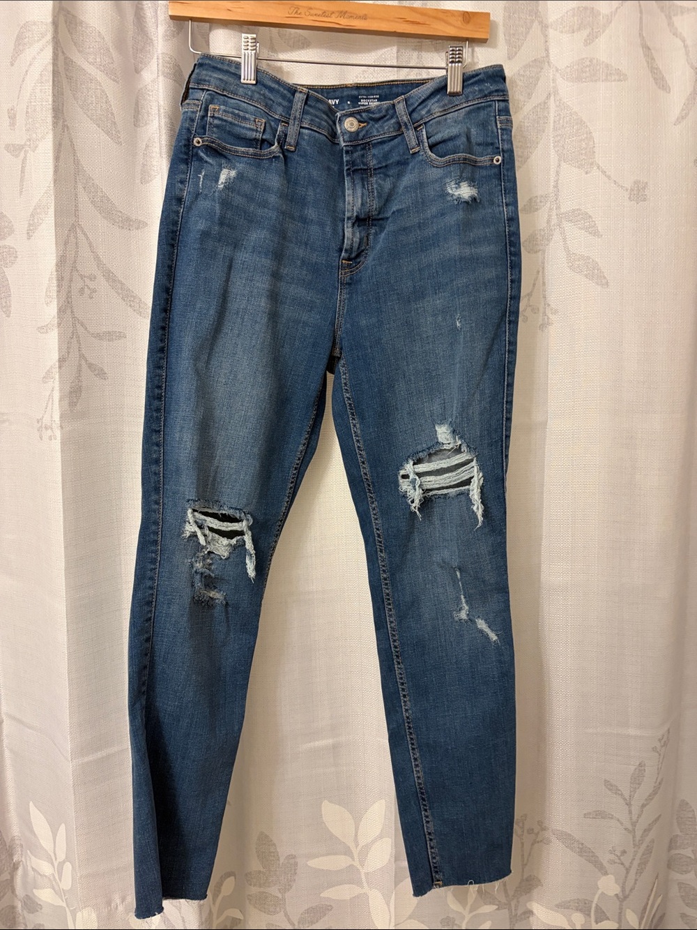 Old Navy Distressed Dark Blue Skinny Jeans